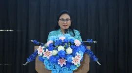 Ketua TP PKK Provinsi Sulawesi Utara, Anik Yulius Selvanus, saat memberikan sambutan resmi dalam pembukaan kegiatan lomba cipta menu di Graha Gubernuran Sulawesi Utara, Selasa (22/9/2026).