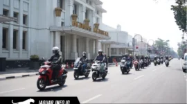 PT Astra Honda Motor (AHM) memeriahkan peringatan Hari Pelanggan Nasional 2026 dengan berbagai kejutan spesial, layanan personal, dan promo menarik hingga akhir September.