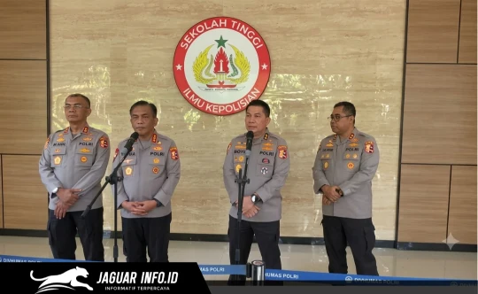 Polri resmi memberangkatkan 322 personel Satgas Edukasi Karhutla gelombang kedua menuju wilayah Sumatera dan Kalimantan.