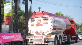 Pertamina Patra Niaga melakukan rekonfigurasi SPBU di Makassar, Gowa, dan Maros untuk mempercepat pengisian Pertalite serta mengurangi antrean.