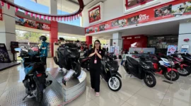 Jajaran sepeda motor yang masuk dalam program promo SEMANGAT di Manado, Sulawesi Utara.