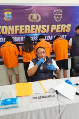BREAKING NEWS ! Polda Sulut Tangkap Empat Pelaku Love Scamming, Satu Korban Rugi Rp850 Juta