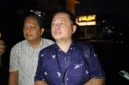 Kuasa hukum ESL, Doan Taga, SH., memberikan keterangan kepada awak media di Mapolda Sulawesi Utara, Kamis (29/10/26).