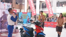 Roadshow Honda DBL 2026 menghadirkan edukasi keselamatan berkendara dan aktivitas interaktif bagi pelajar di sejumlah sekolah di Sulawesi Utara.