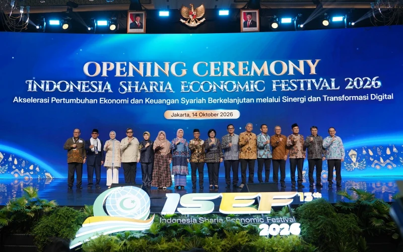 ISEF 2026 memperkuat ekonomi syariah Indonesia melalui transformasi digital, pengembangan industri halal, dan kolaborasi lintas sektor.
