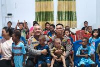 Dansat Brimob Polda Sulut Kombes Pol Robby M. Samban bersama Kapolda Sulut Irjen Pol Yudho Hermanto menghadiri anjangsana dalam rangka HUT ke-81 Korps Brimob Polri.