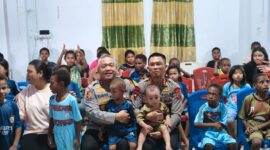 Dansat Brimob Polda Sulut Kombes Pol Robby M. Samban bersama Kapolda Sulut Irjen Pol Yudho Hermanto menghadiri anjangsana dalam rangka HUT ke-81 Korps Brimob Polri.