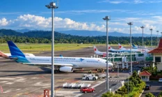 InJourney Airports Pangkas Tarif Jasa Bandara 50 Persen, Tiket Pesawat Nataru Diharapkan Lebih Terjangkau