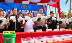 Kapolri: Tim Gabungan Sita Hampir 1,2 Ton Sabu dari Laboratorium Gelap di Aceh