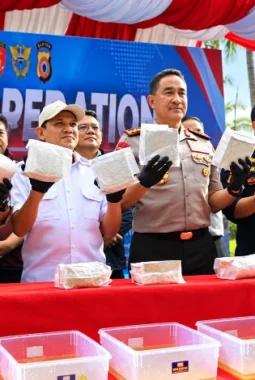 Kapolri: Tim Gabungan Sita Hampir 1,2 Ton Sabu dari Laboratorium Gelap di Aceh