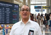 General Manager Angkasa Pura Indonesia Bandara Sam Ratulangi Manado, Radityo Ari Purwoko, memastikan aktivitas penerbangan tetap berjalan normal di tengah kondisi asap yang menyelimuti Sulawesi Utara.