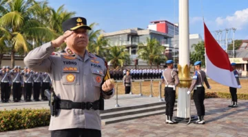 Kapolda Sulut Irjen Pol Yudo Hermanto memimpin upacara peringatan Hari Sumpah Pemuda ke-98 di Mapolda Sulut, Rabu (28/10/2026).