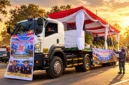 Mobil kontainer Ditpolairud Polda Sulut yang dihiasi ucapan selamat HUT ke-81 TNI dalam rangka kejutan untuk jajaran TNI di Lanudal Manado, Senin (5/10/2026).
