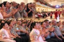 Wakapolda Sulut Brigjen Pol Susetio Cahyadi bersama PJU Polda Sulut dan Bhayangkari menghadiri ibadah Minggu Kasih di GPdI Samrat, Manado, Minggu (25/10/2026).