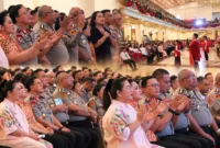 Wakapolda Sulut Brigjen Pol Susetio Cahyadi bersama PJU Polda Sulut dan Bhayangkari menghadiri ibadah Minggu Kasih di GPdI Samrat, Manado, Minggu (25/10/2026).