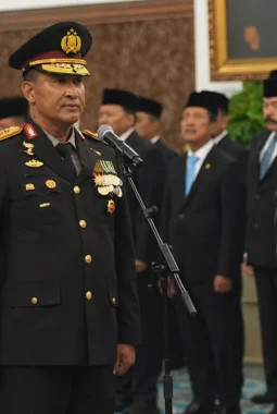 BREAKING NEWS ! Presiden RI Prabowo Subianto Resmi Lantik Kapolri Suyudi Ario Seto dan Wakapolri Wahyu Hadiningrat