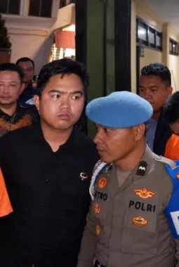 BREAKING NEWS ! Steven Liow dan Christian Iroth Resmi Ditahan Polda Sulut Terkait Dugaan Korupsi Dana Publikasi